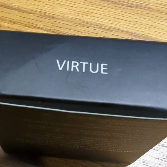 Laritzy Cream Highlighter - Picture 5 of 8